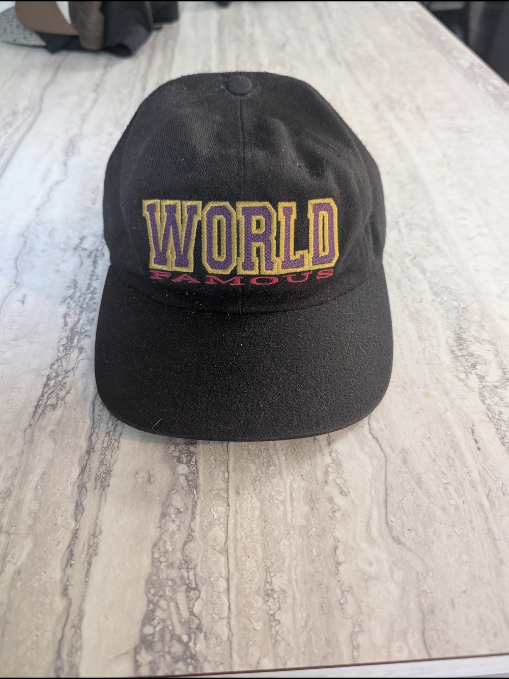 Supreme "WORLD FAMOUS" Snapback